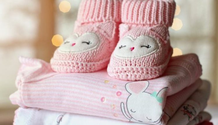 How to Buy Used Baby Clothes Online