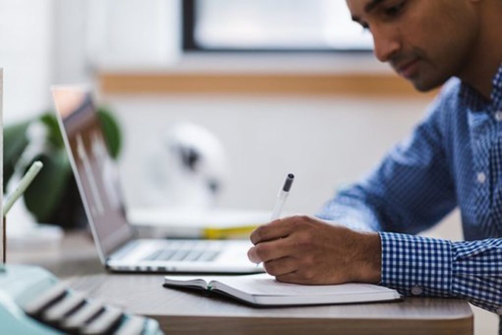 How to Write With Clarity