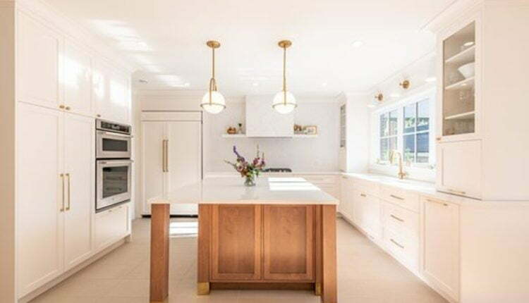 Custom Closets and Wardrobes