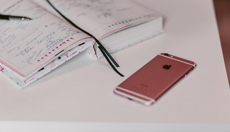 How Cell Phones Connect