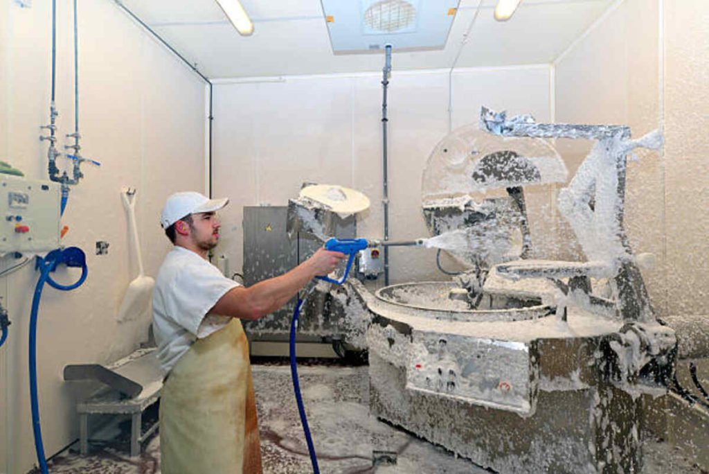 closed cell spray foam