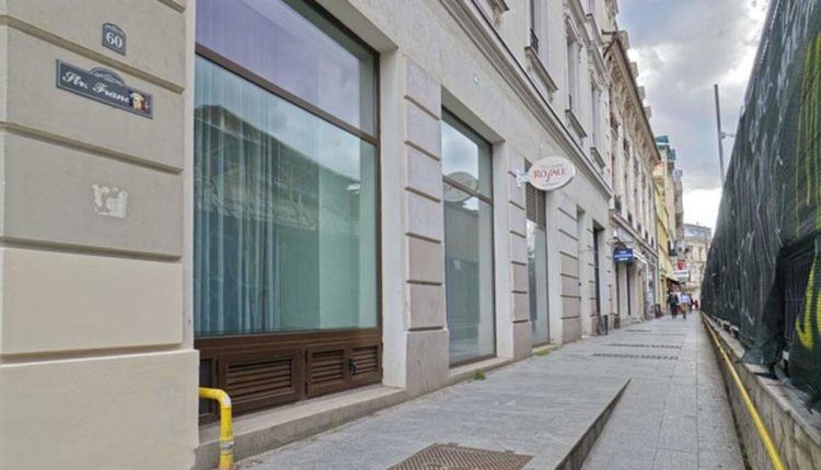 commercial glass replacement